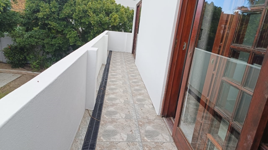 To Let 3 Bedroom Property for Rent in Blouberg Sands Western Cape